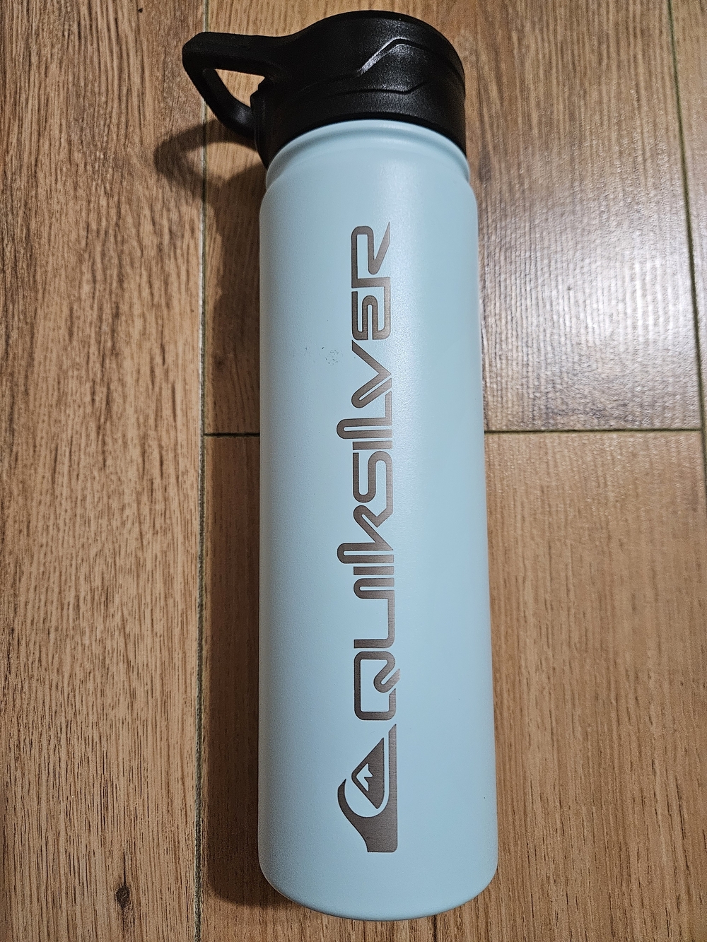 Quiksilver 24oz Stainless Steel Water Bottle Blue NWT